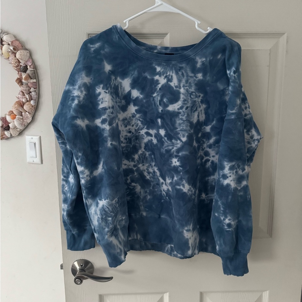 blue tie die crew neck